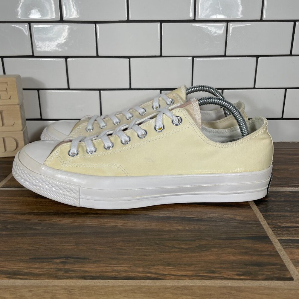 Converse Chinatown Market Chuck 70 Ox UV Womens 11 Shoes Color Changing Sneaker